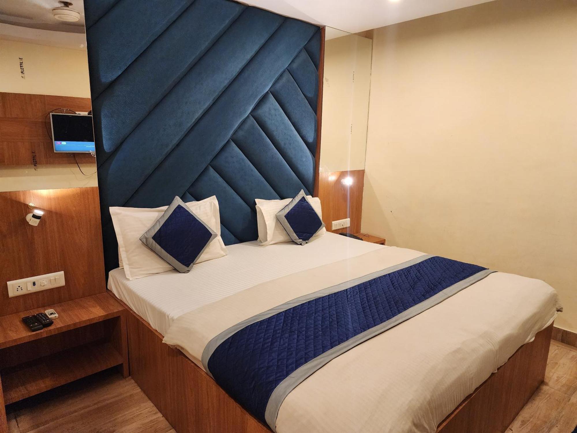 Hotel Savera Udaipur Extérieur photo