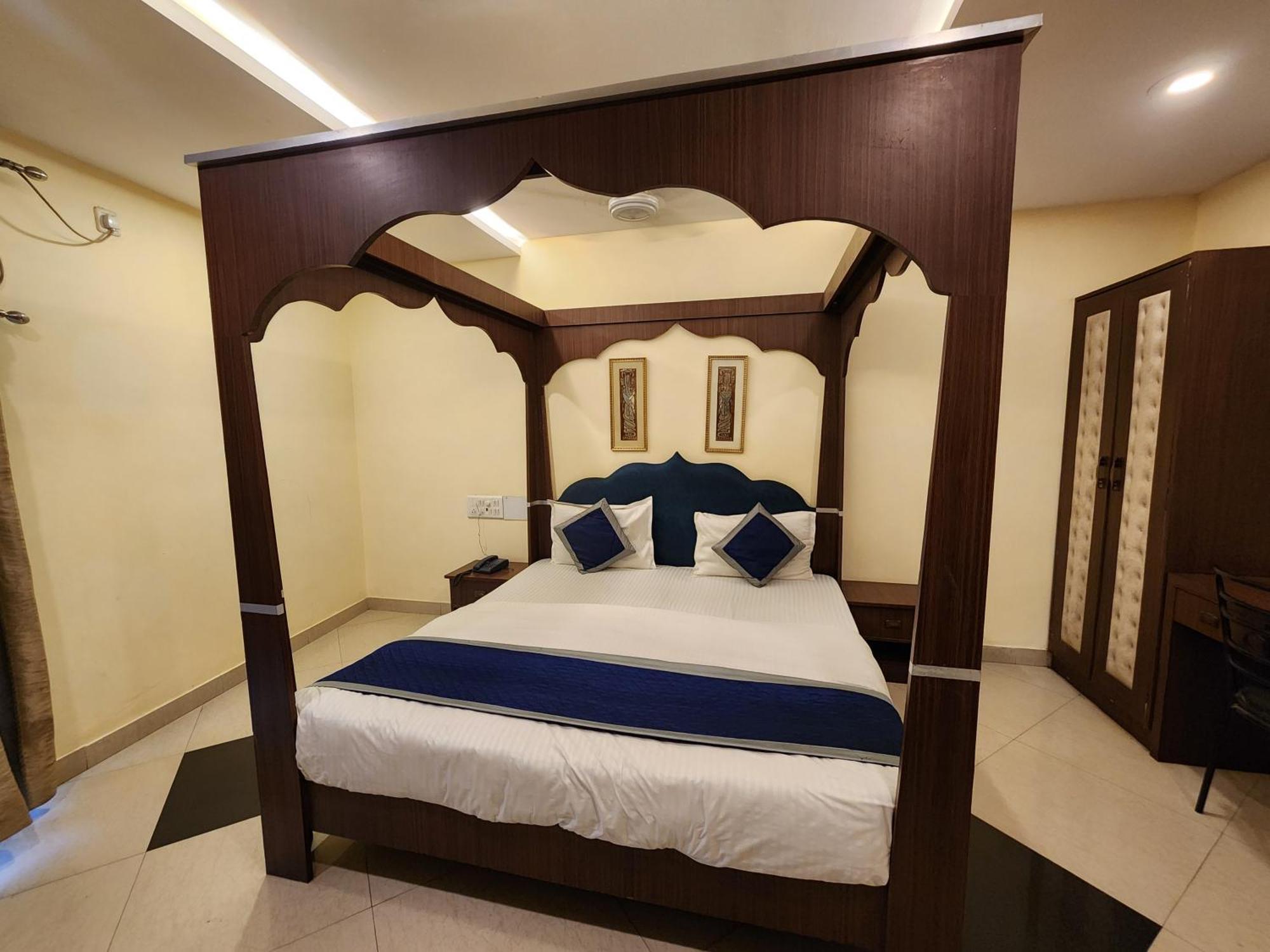 Hotel Savera Udaipur Extérieur photo