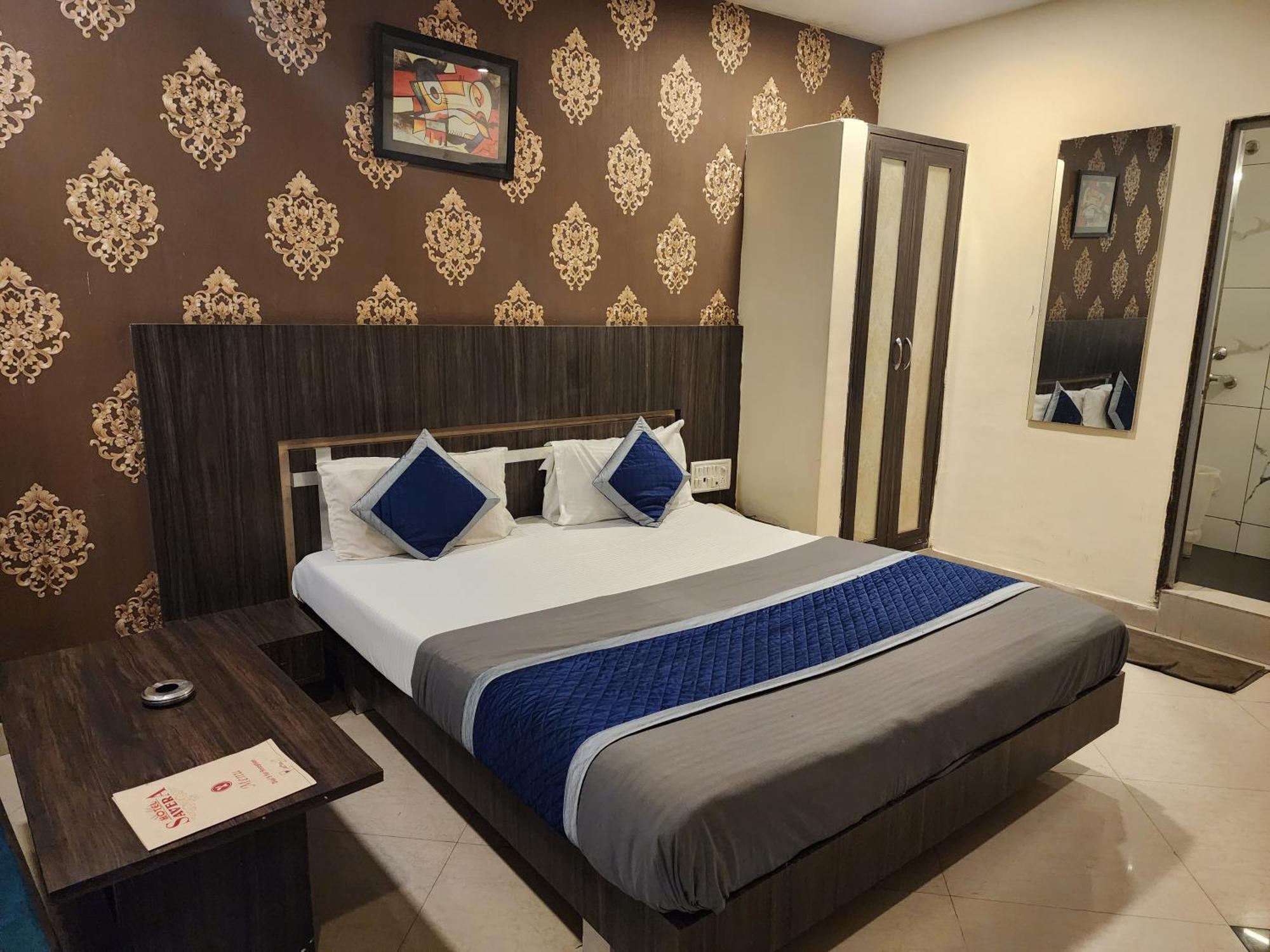 Hotel Savera Udaipur Extérieur photo