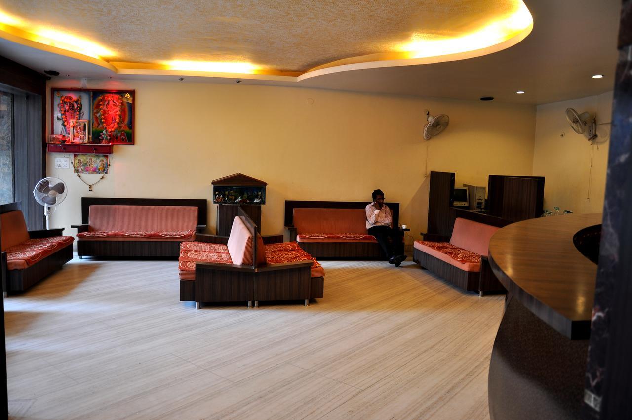 Hotel Savera Udaipur Extérieur photo